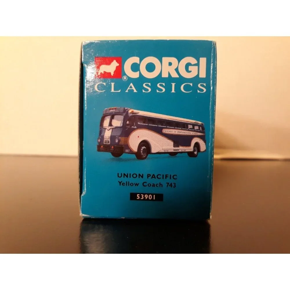 Corgi‎ Union Pacific Limited Edition Yellow Coach 743 Die-Cast